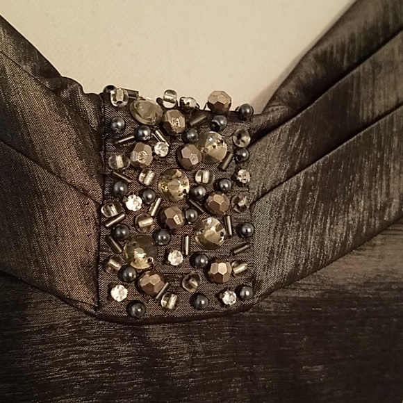 Size 12 pewter cocktail/mother of the bride dress - Picture 6 of 8